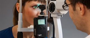 tonometer / applanation tonometry / table