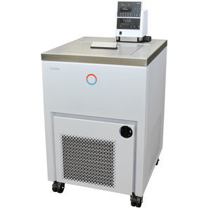laboratory thermostat 1