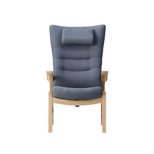 chair with armrests