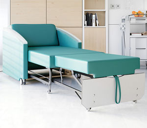 patient room sofa-bed 1