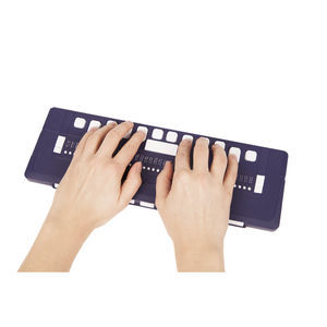 Bluetooth Braille notetaker