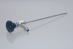 adult laryngoscope 1