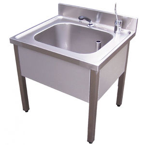 floor-mounted mortuary washing unit