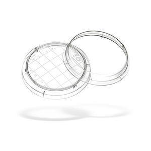 Petri dish with counting grid