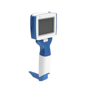 video laryngoscope with integrated video monitor