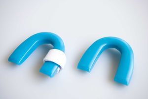 intubation mouthguard