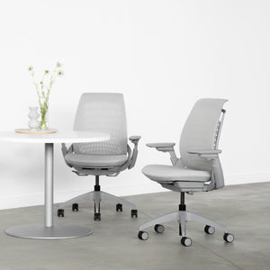 chair with armrests 1