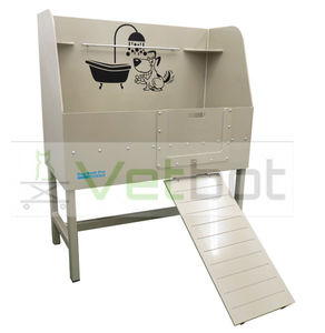 free-standing grooming bathtub