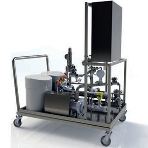 cleaning station for the pharmaceutical industry