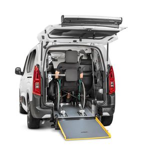 minivan wheelchair accessible vehicle