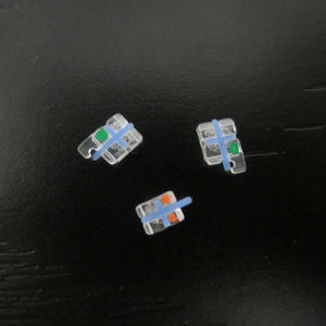 aesthetic orthodontic bracket / ceramic / transparent