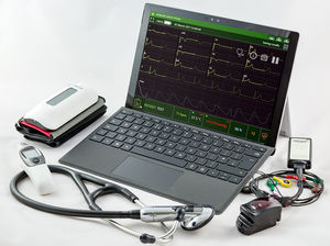 handheld vital signs monitor