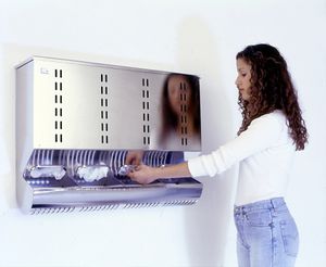 glove dispenser 1