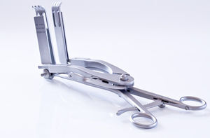 lumbar retractor