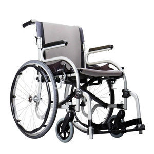 manual wheelchair 1
