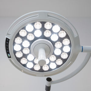 mobile surgical light 1