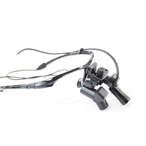 glasses-type surgical loupe 1