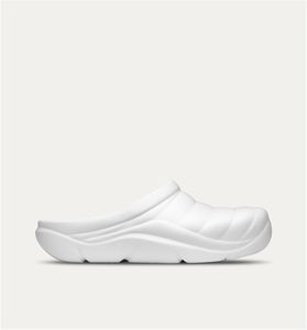 unisex hospital clog 1