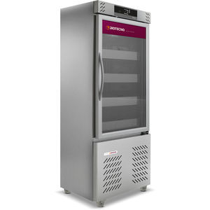 laboratory refrigerator