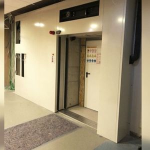 sliding door