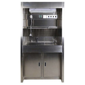 pathology laboratory workstation