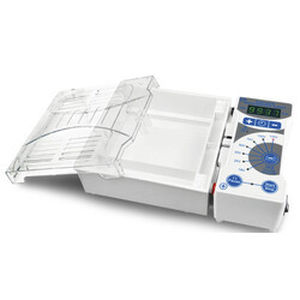DNA electrophoresis chamber 1