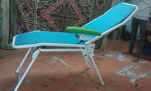 electric blood donor chair