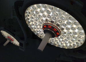 mobile surgical light