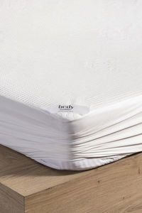 medical mattress protective cover