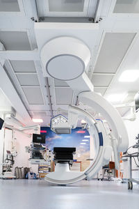 ceiling-mounted air purification system 1