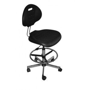 chair with footrest 1