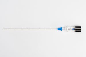 implantable port injection needle 1