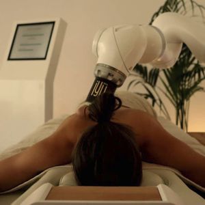 massage robotic arm
