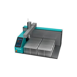 liquid handling pipetting robot 1