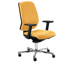 chair with armrests
