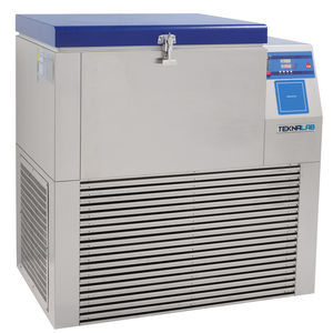 horizontal freezer
