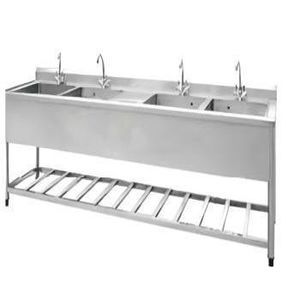 laboratory cleaning station 1