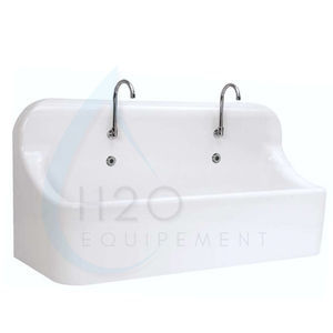 2-bay surgical sink 1
