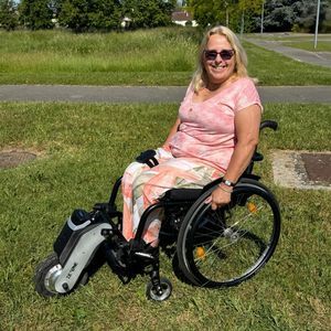 electric wheelchair
