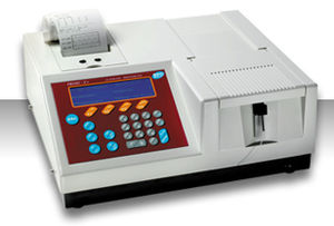 semi-automatic biochemistry analyzer / for clinical diagnostic / benchtop / with immunoturbidimetry dosing