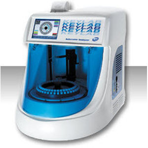 semi-automatic biochemistry analyzer / for clinical diagnostic / compact / random access