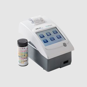 automatic urine analyzer