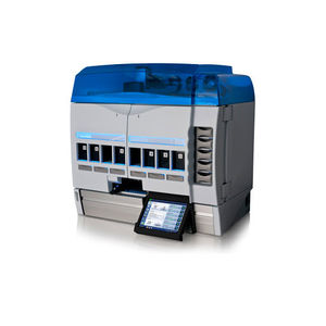 fully automated immunoassay analyzer