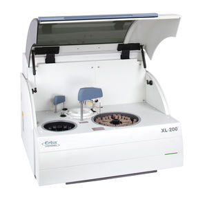 automatic clinical chemistry analyzer