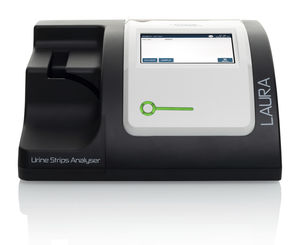 semi-automatic urine analyzer