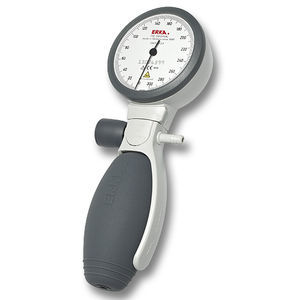 hand-held sphygmomanometer