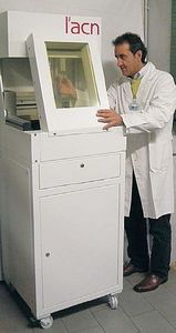 automatic radiation dose fractionation robot
