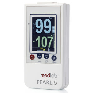 hand-held pulse oximeter / with separate sensor