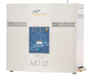 laboratory water distiller