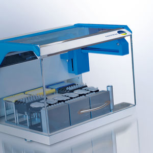 PCR laboratory workstation